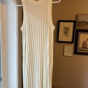 Elegant Cream Sleeveless Dress